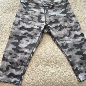 Workout Capri Leggings